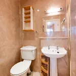 6 Bed In Oc-ld177